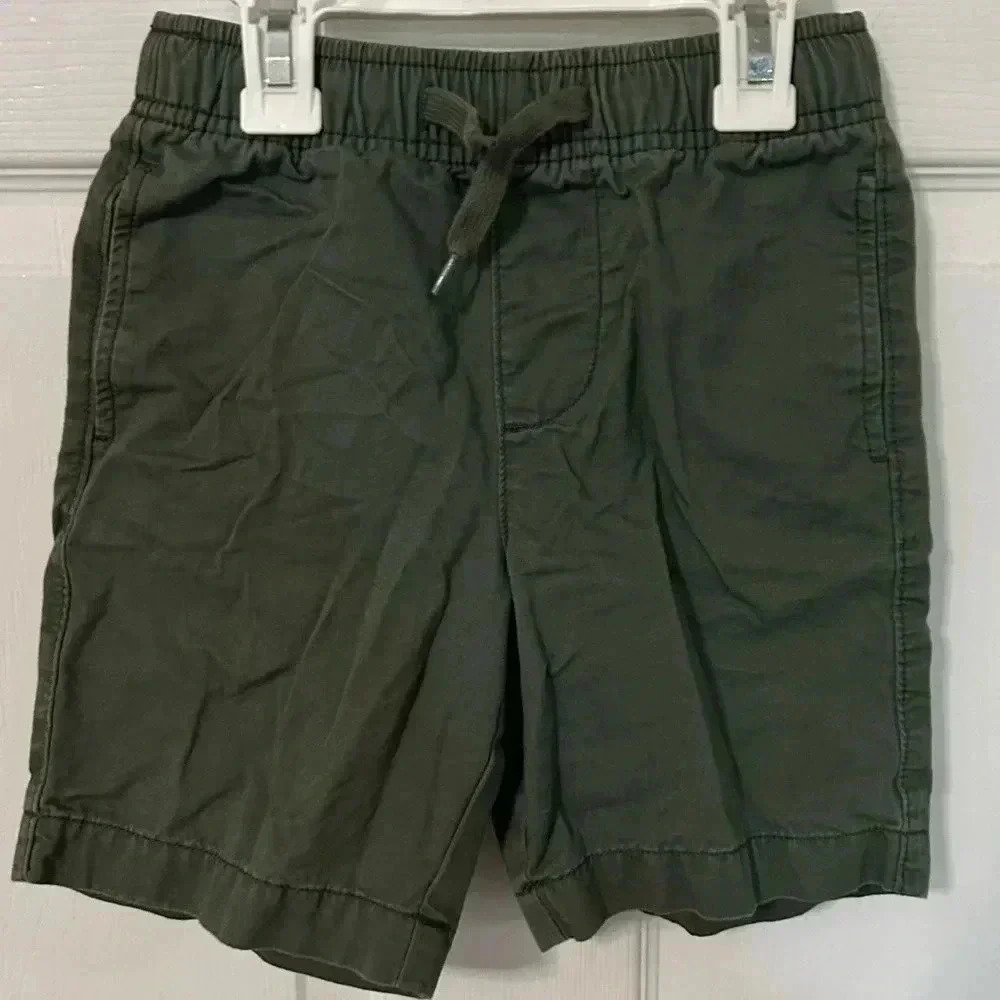 Boys‎ shorts